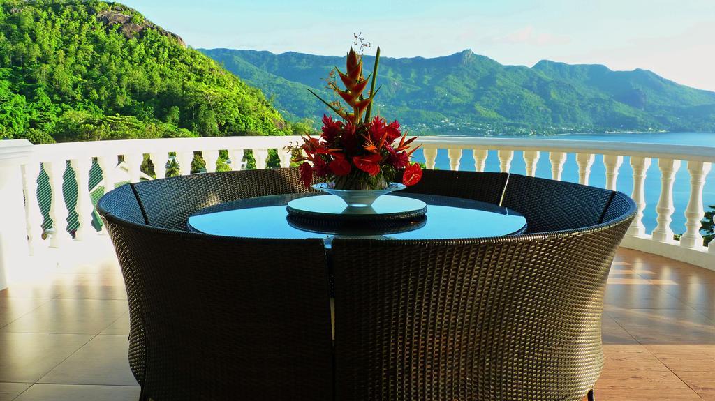 Petit Amour Villa Glacis  Luaran gambar