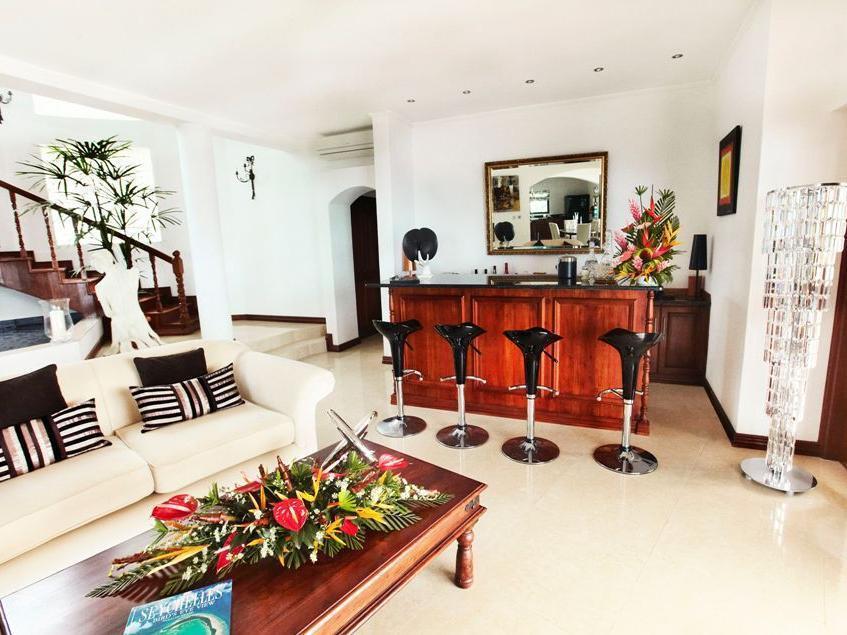 Petit Amour Villa Glacis  Luaran gambar