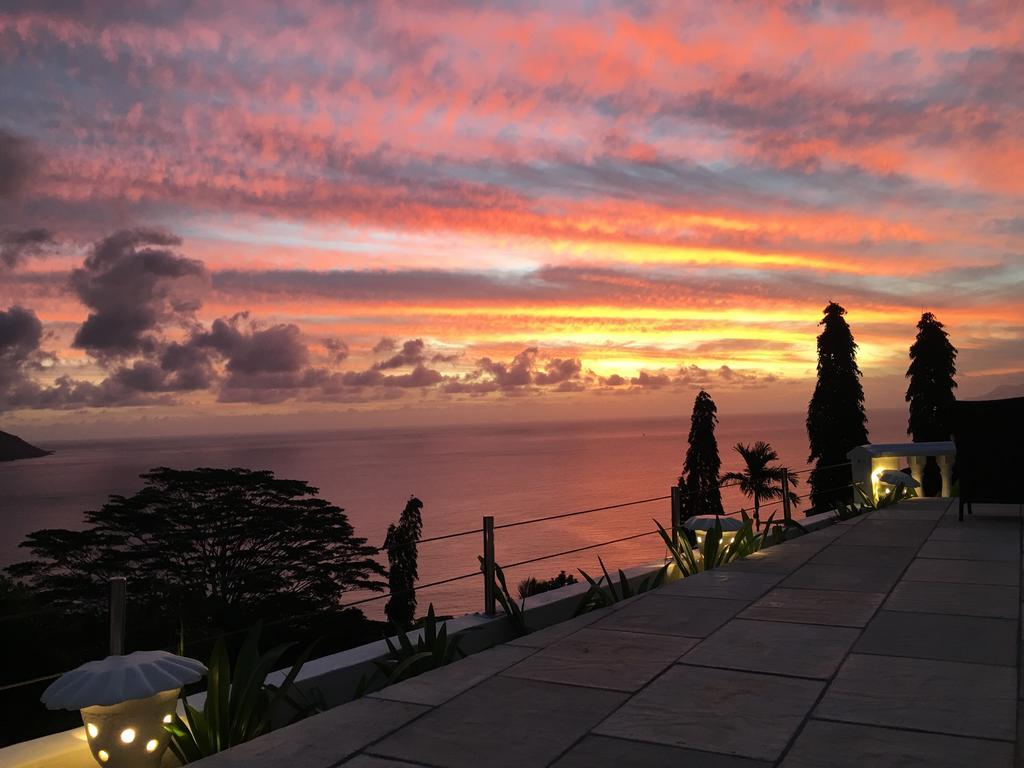Petit Amour Villa Glacis  Luaran gambar