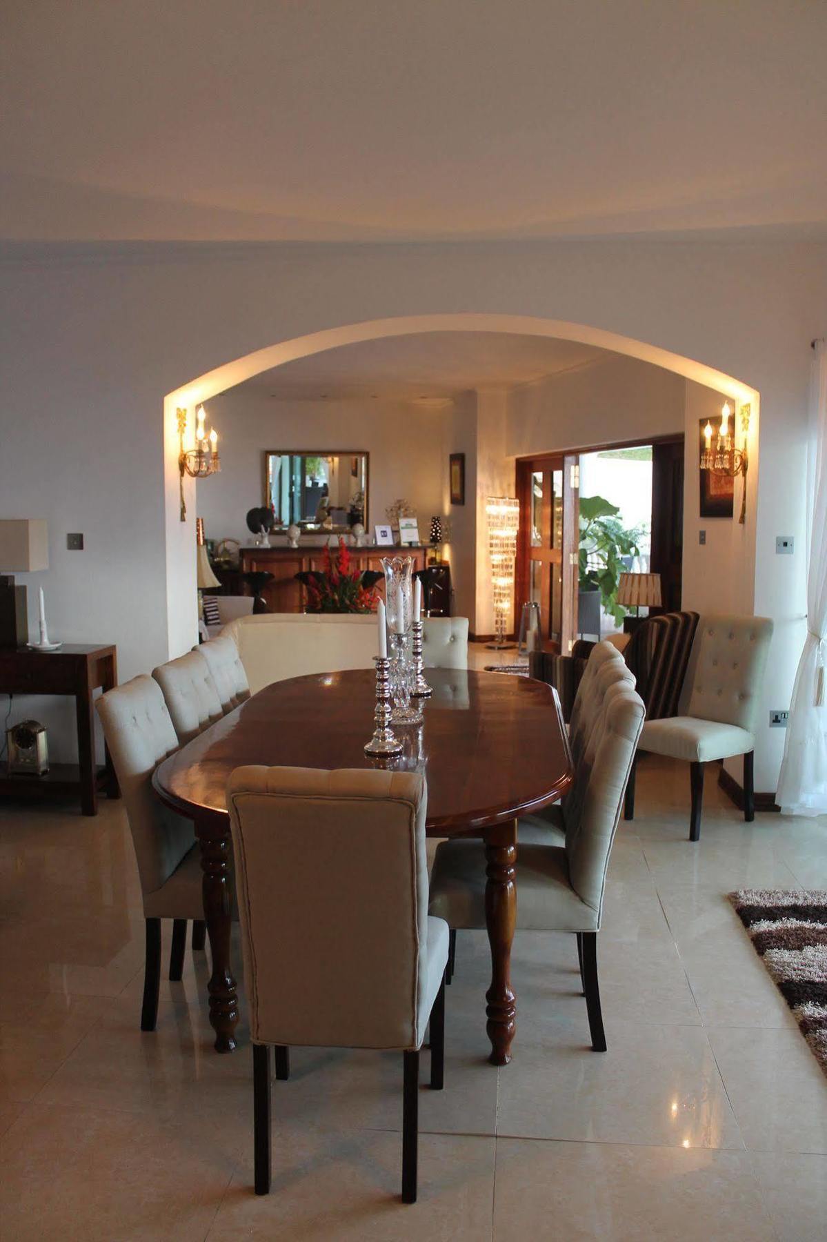 Petit Amour Villa Glacis  Luaran gambar