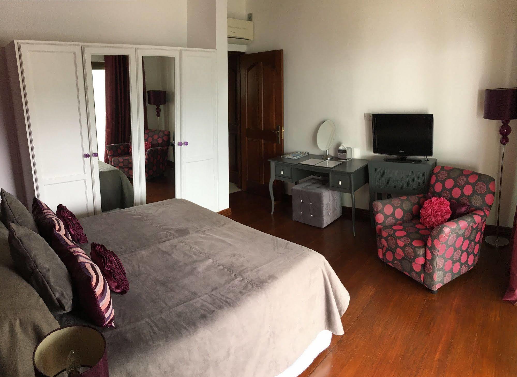 Petit Amour Villa Glacis  Luaran gambar