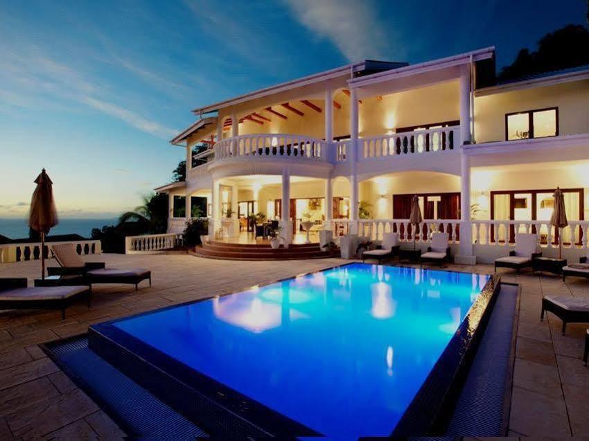 Petit Amour Villa Glacis  Luaran gambar